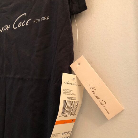 Kenneth Cole T-Shirt - Picture 2 of 3